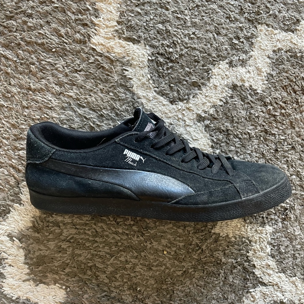 Black Suede Puma’s
